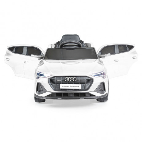 Moni Акумулаторен джип с дист. управление AUDI SPORTBACK 12V Бял от Пакостник